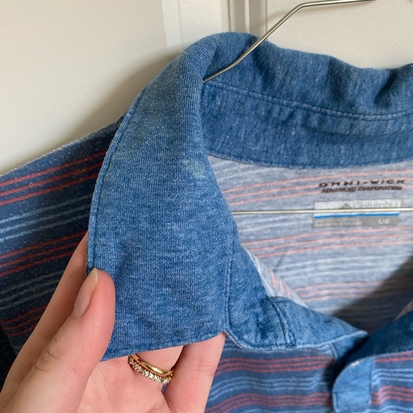 Columbia Men’s Omni-Wick Advanced Evaporation Striped Blue Polo - Picture 4 of 6